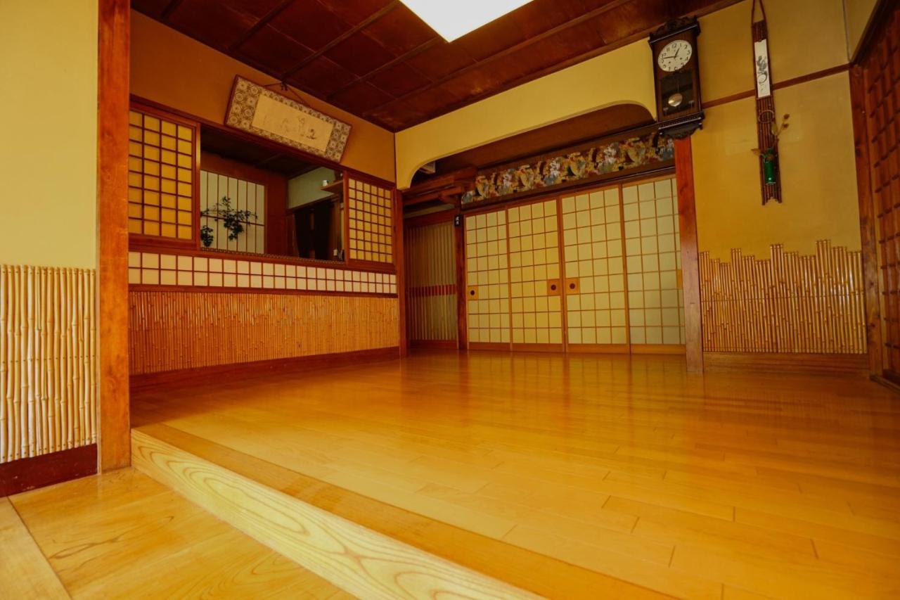 Onsen Yado Mizuguchi Ukuszu Kültér fotó